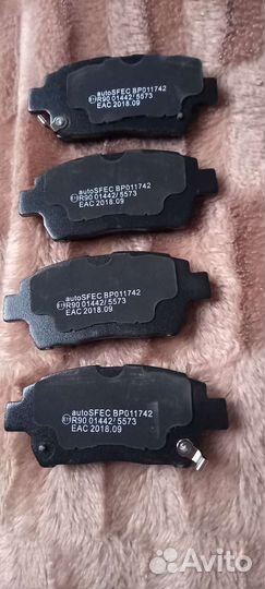 Тормозные колодки Corolla, Prius, Yaris