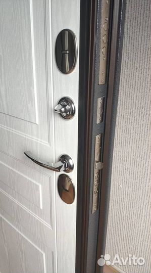 Дверь входная с бесплатной доставкой и установкой