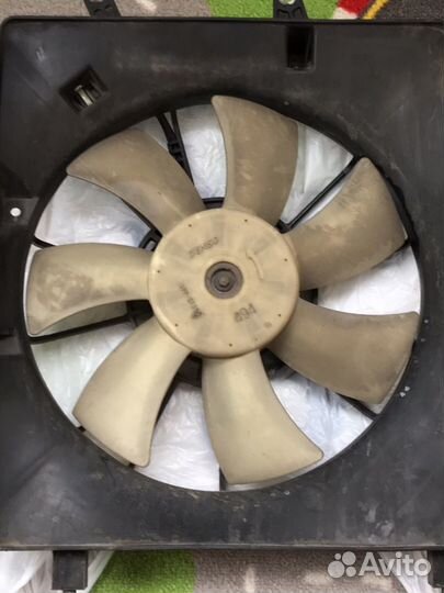 Вентилятор радиатора правый Accord 2,4 cl9