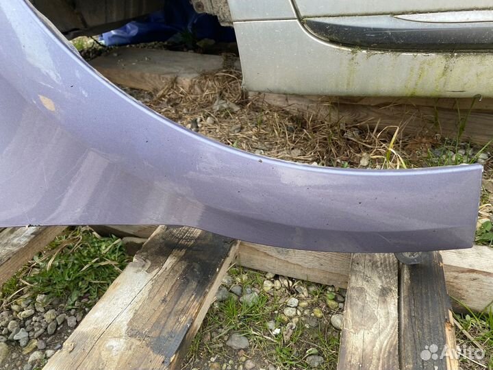 Переднее правое крыло Citroen c4