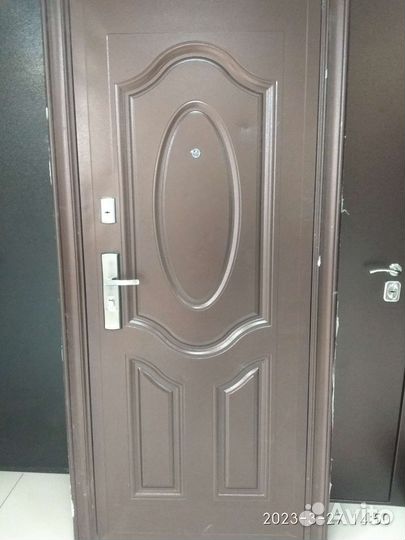 Дверь входная