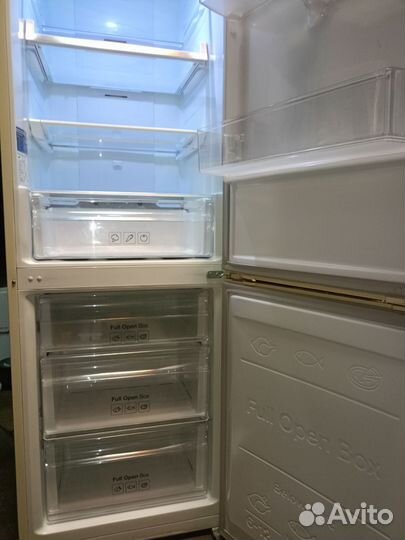 Холодильник samsung