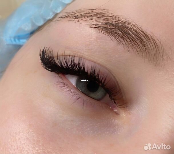 Скоростное наращивание ресниц на реклайнере