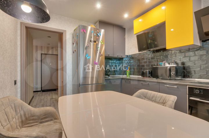 2-к. квартира, 52,8 м², 11/16 эт.