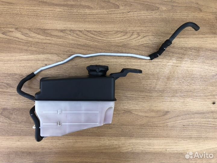 Расширительный бачок kia sorento 2 XM