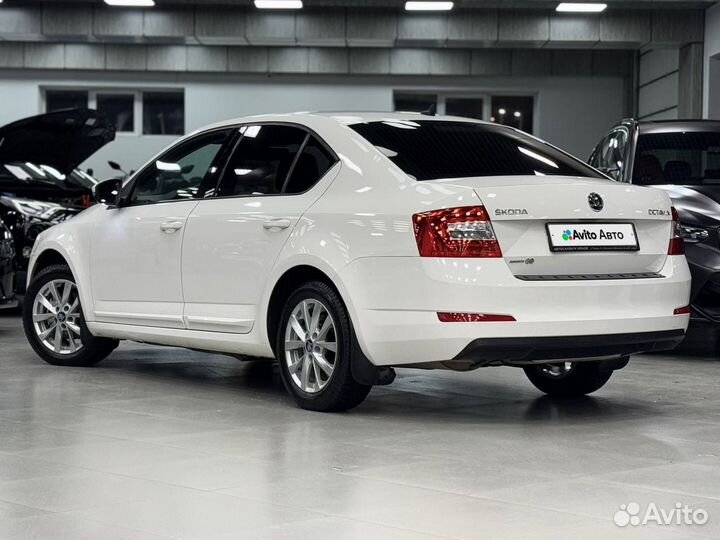 Skoda Octavia 2.0 AMT, 2015, 190 000 км