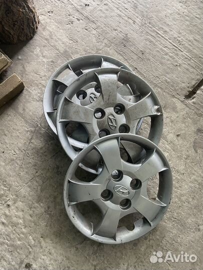 Колпаки на колеса r 13