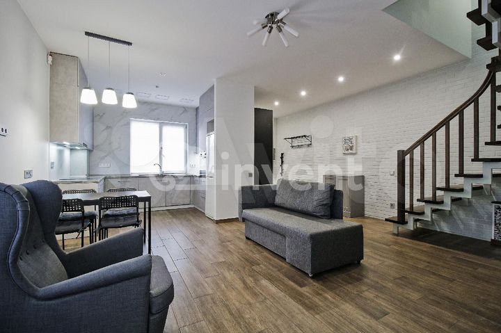 Таунхаус 145 м² на участке 2,4 сот.