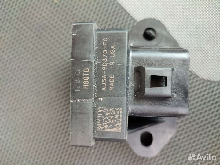 Ford Focus 3 реле топливного насоса