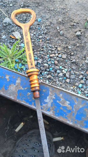 Щуп масляный Audi 80 100 1.8 2.0 053115611B