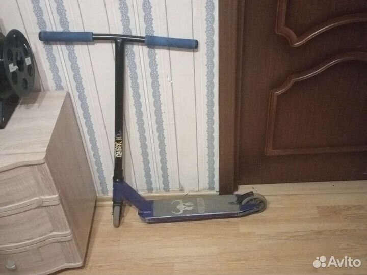 Трюковой самокат