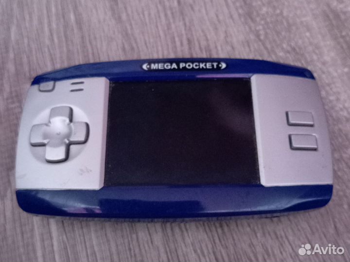 Игровая приставка sega mega pocket