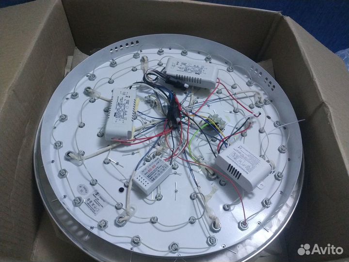 Люстра потолочная с пультом