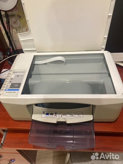 Принтер HP Deskjet F380