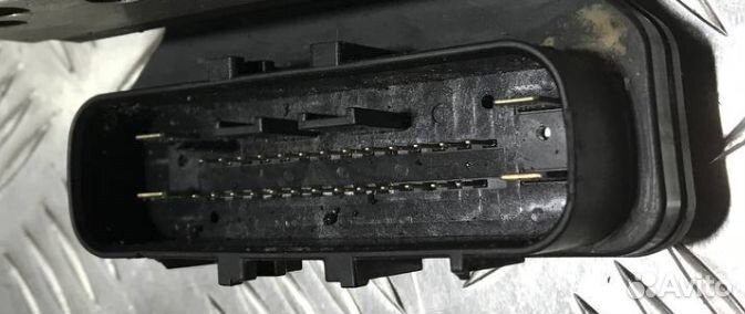 Блок ABS Nissan Teana J31