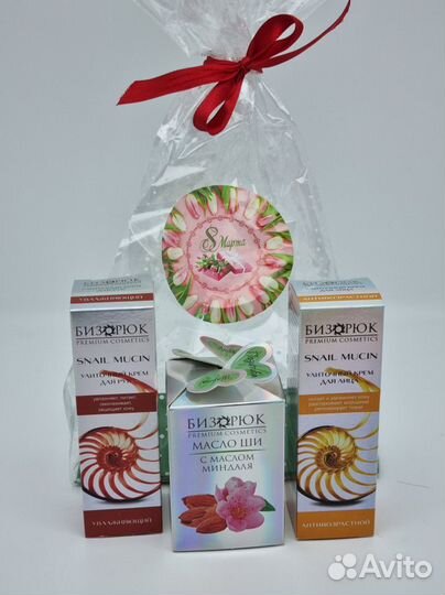 474 Набор косметики Бизорюк «8 Марта»