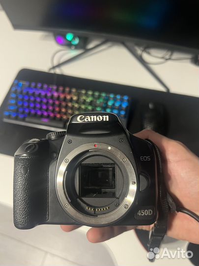 Зеркальный фотоаппарат Canon 450d