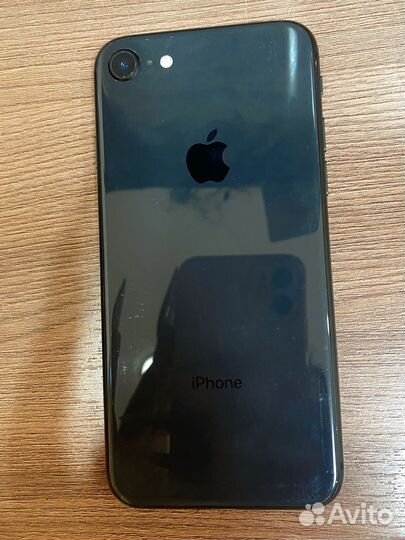 iPhone 8, 128 ГБ