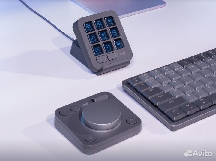 Logitech MX Creative Console (2024)