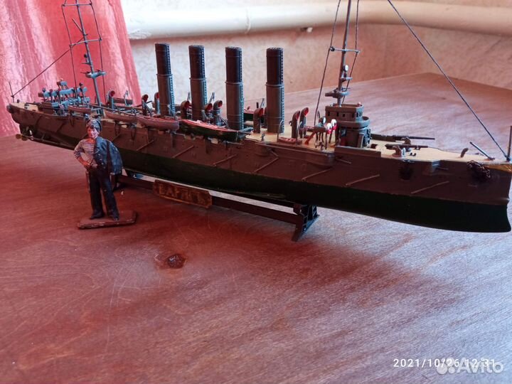 Модель корабля