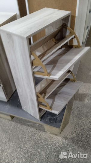 Полка настенная