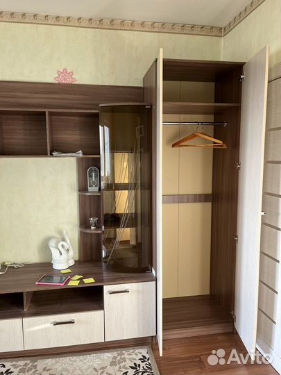 Стенка в гостиную