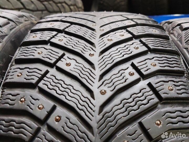 Michelin X-Ice North 4 225/40 R19 и 255/35 R19