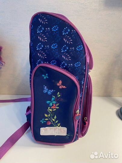 Школьный ранец, рюкзак для девочки