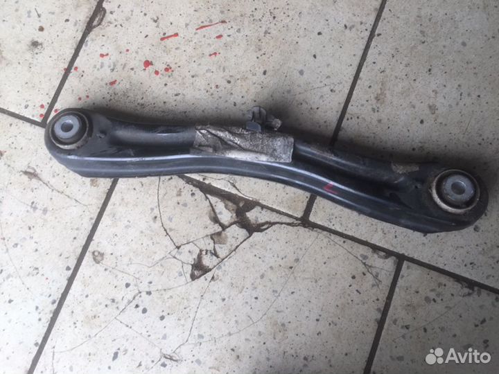 Рычаг подвески задний левый Mercedes Gls W166 3.5