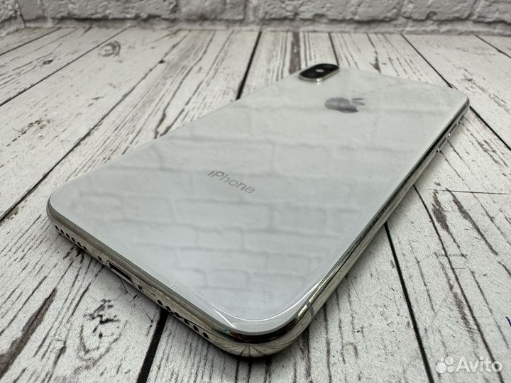 iPhone X, 256 ГБ