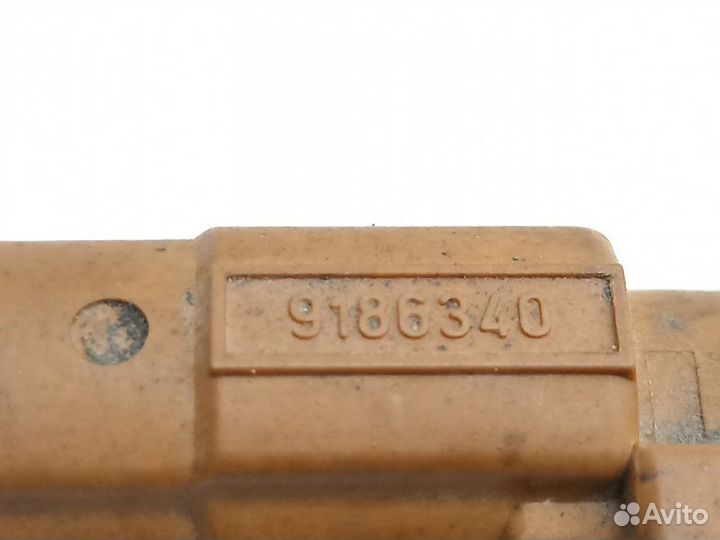 Форсунка топливная Volvo Xc90 1 дорест 2.5 B5254T