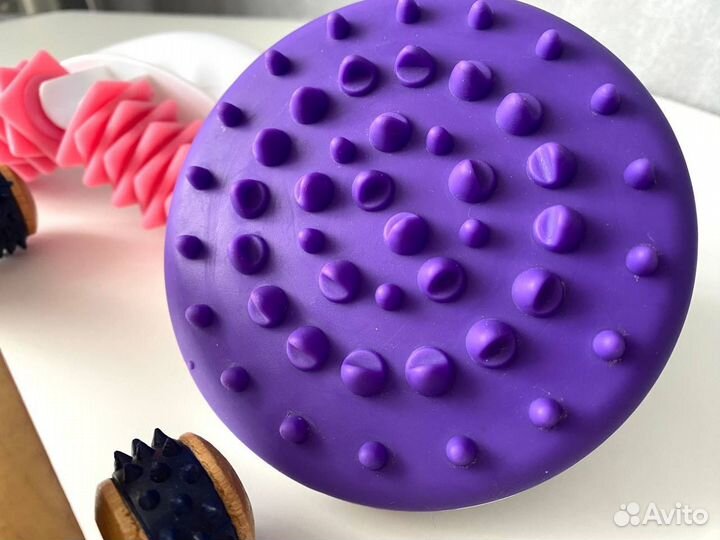 Массажер для тела ручной