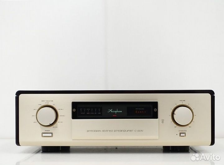 Accuphase C-290V - предусилитель, XLR-входа