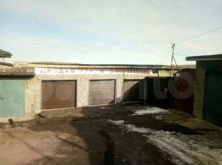 Гараж, > 30 м²