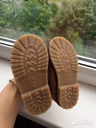 Сапожки Zara