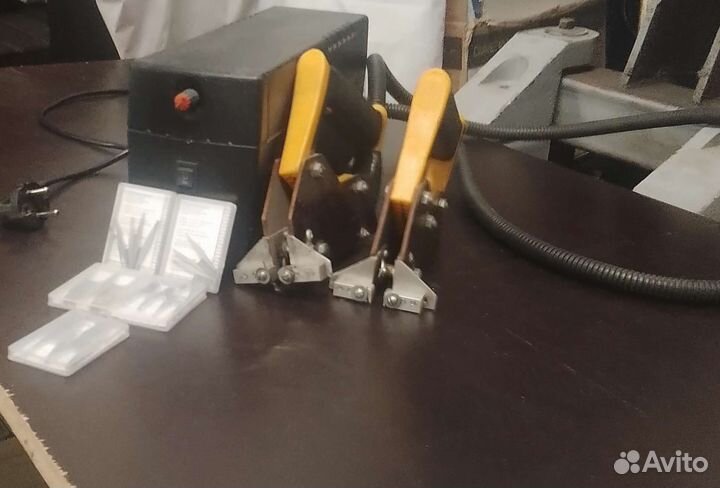 Регрувер для нарезки протектора