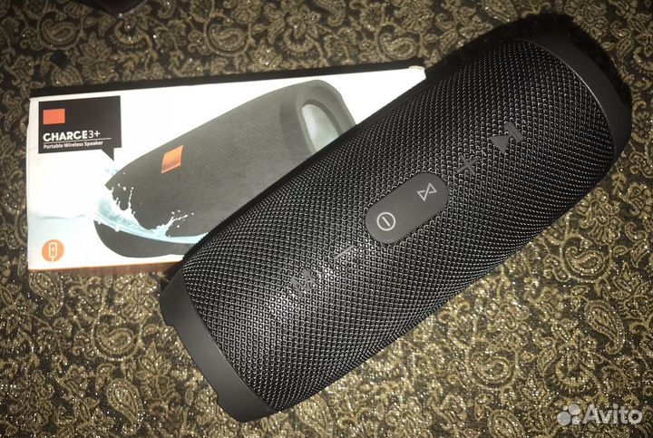 Беспроводная блютуз колонка