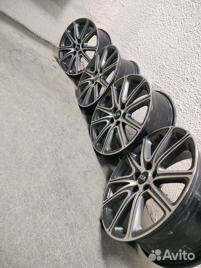 Литые диски r 18 5х114.3