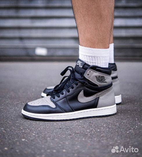 Кроссовки Nike Air Jordan 1