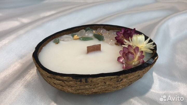 Набор подарочный свеча в кокосе