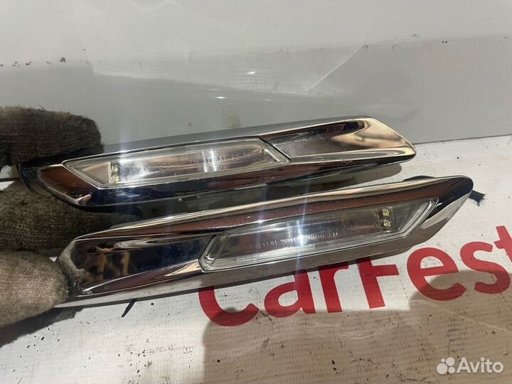 Повторители поворотов BMW F10 Дорестайлинг