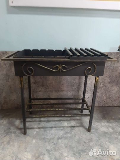 Кованые мангалы с крышей