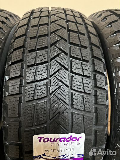 Tourador Winter Pro TSS1 235/50 R18 97T