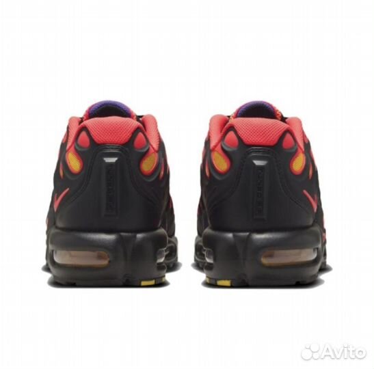 Кроссовки Nike Air Max Plus Drift (оригинал)