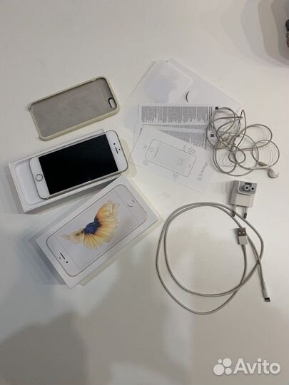 iPhone 6S, 64 ГБ