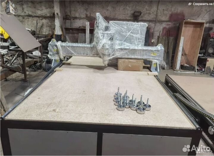 Фрезерный станок по дереву и двп с чпу