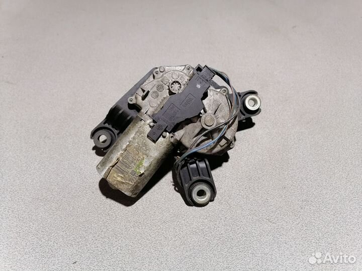 Opel Corsa D моторчик стеклоочистителя задний