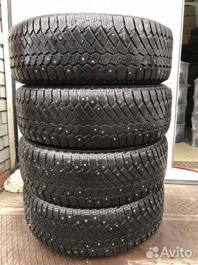 Continental Conti4x4IceContact 225/65 R17 102T