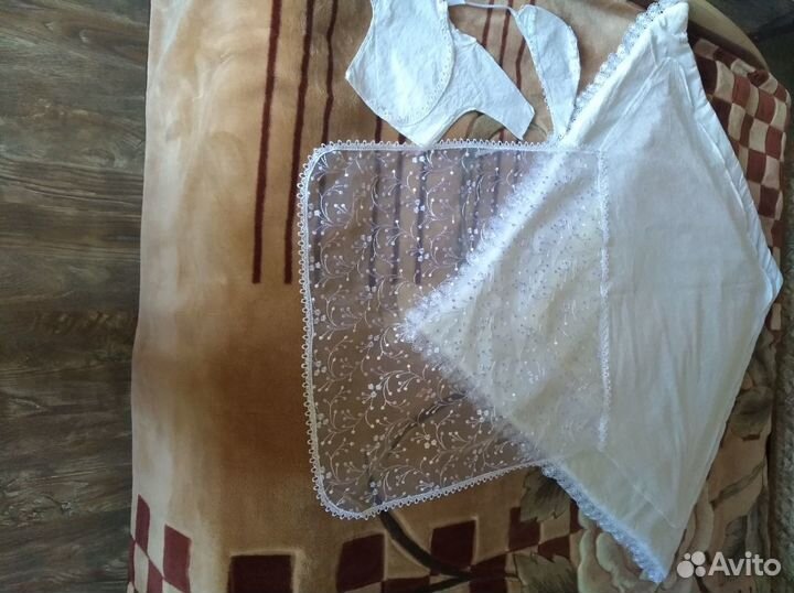 Продается конверт-одеяло для выписки белого цвета