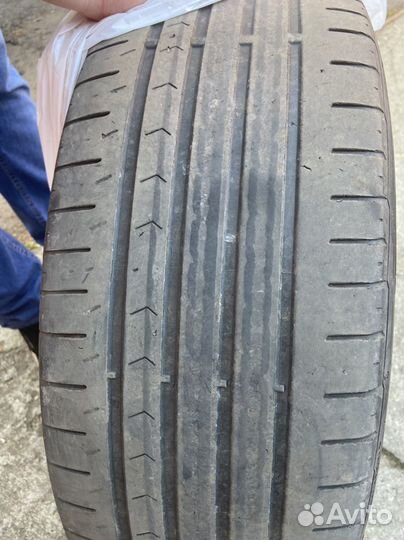 Continental ContiPremiumContact 5 225/65 R17 99V